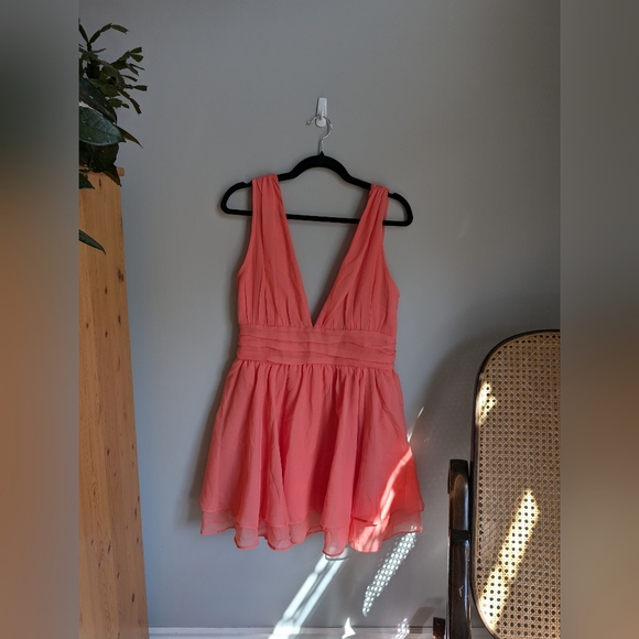 Abercrombie coral sundress - Picture 1 of 4